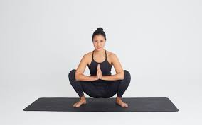 Postura Malasana (Postura de la Guirnalda)